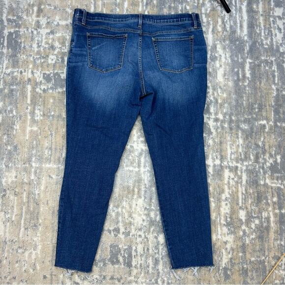 Isabel Maternity Distressed Denim Jeggings Ankle Length Size 16 - Picture 6 of 8